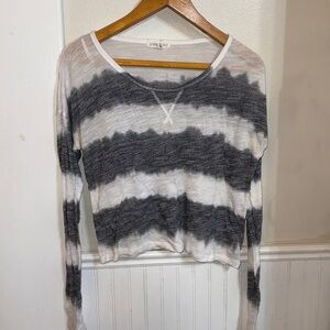 Aeropostale Gray and White Striped Top